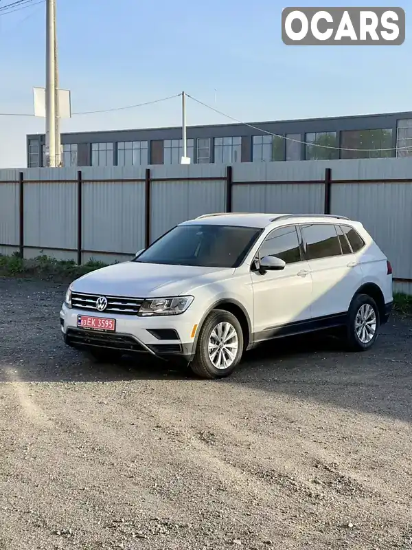 Позашляховик / Кросовер Volkswagen Tiguan Allspace 2018 2 л. Автомат обл. Київська, Київ - Фото 1/21