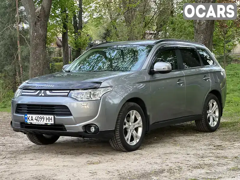 Внедорожник / Кроссовер Mitsubishi Outlander 2012 2.36 л. Вариатор обл. Киевская, Киев - Фото 1/21