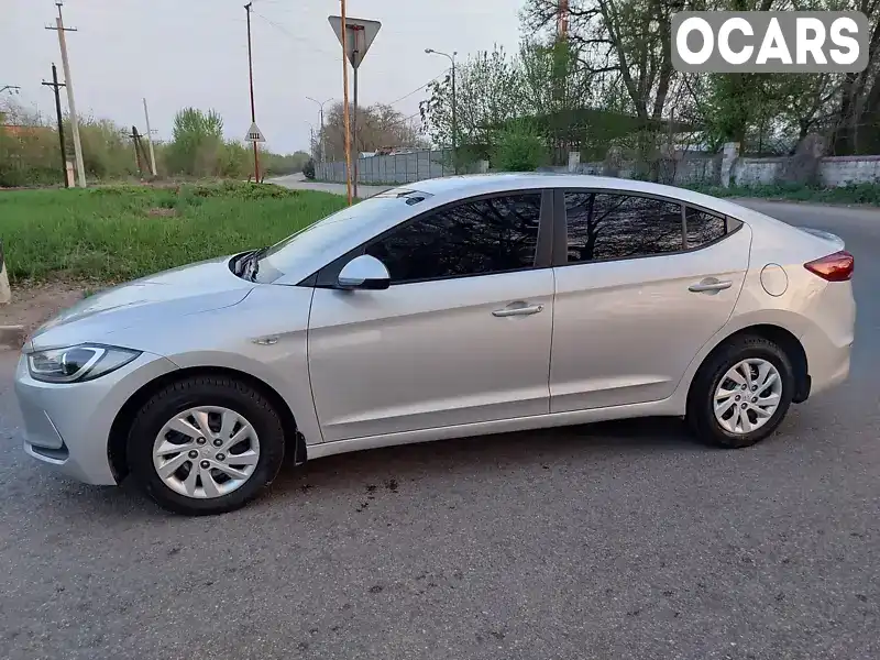 Седан Hyundai Elantra 2017 1.59 л. Ручна / Механіка обл. Дніпропетровська, Дніпро (Дніпропетровськ) - Фото 1/11