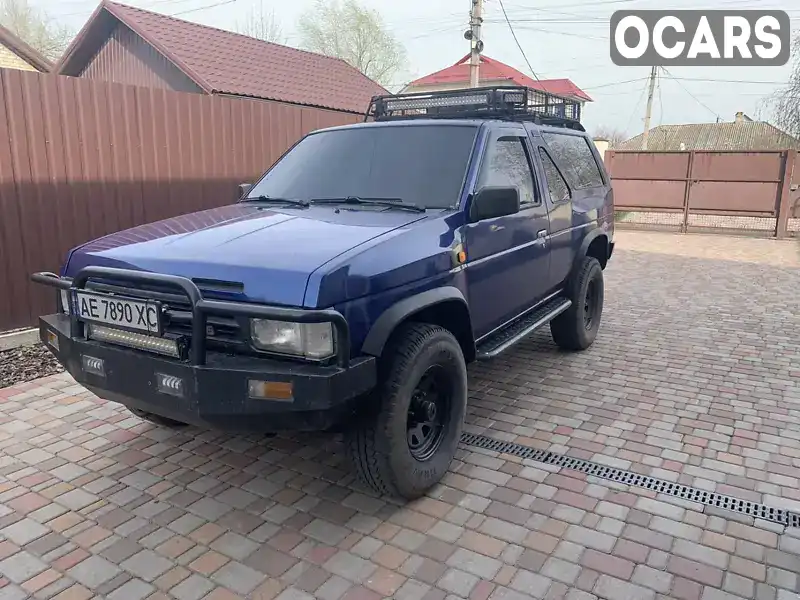 Внедорожник / Кроссовер Nissan Terrano 1990 3 л. Ручная / Механика обл. Днепропетровская, Днепр (Днепропетровск) - Фото 1/10