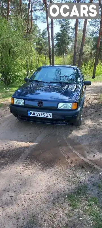 Седан Volkswagen Passat 1992 1.98 л. обл. Кіровоградська, Кропивницький (Кіровоград) - Фото 1/10