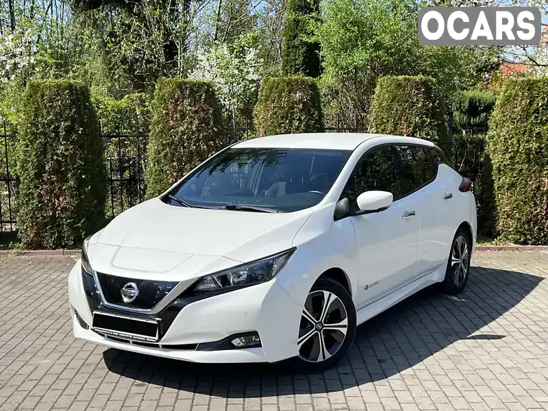 Хэтчбек Nissan Leaf 2019 null_content л. Автомат обл. Львовская, Львов - Фото 1/21