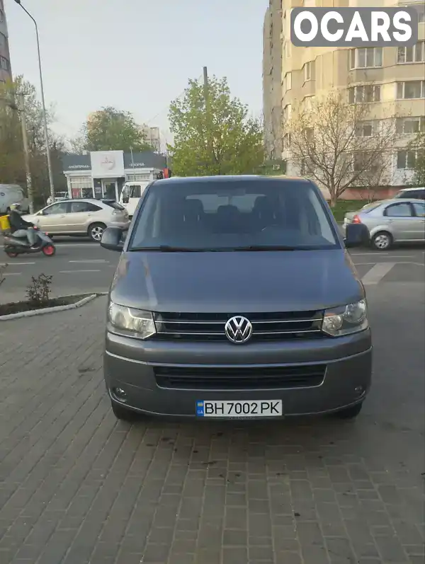 Мінівен Volkswagen Caravelle 2013 1.97 л. Ручна / Механіка обл. Одеська, Одеса - Фото 1/17