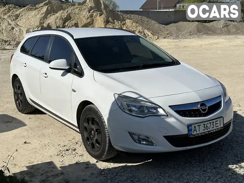 Универсал Opel Astra 2012 1.7 л. Ручная / Механика обл. Ивано-Франковская, Ивано-Франковск - Фото 1/17