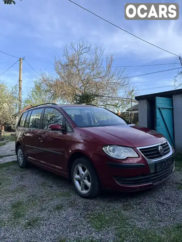 Мінівен Volkswagen Touran 2007 1.9 л. Ручна / Механіка обл. Черкаська, Кам'янка - Фото 1/16