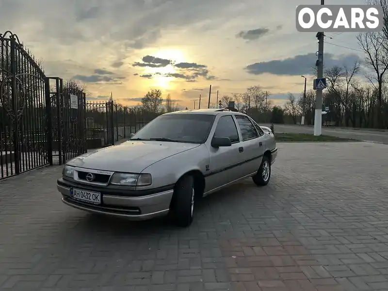 Седан Opel Vectra 1993 1.6 л. Ручная / Механика обл. Донецкая, Дружковка - Фото 1/20