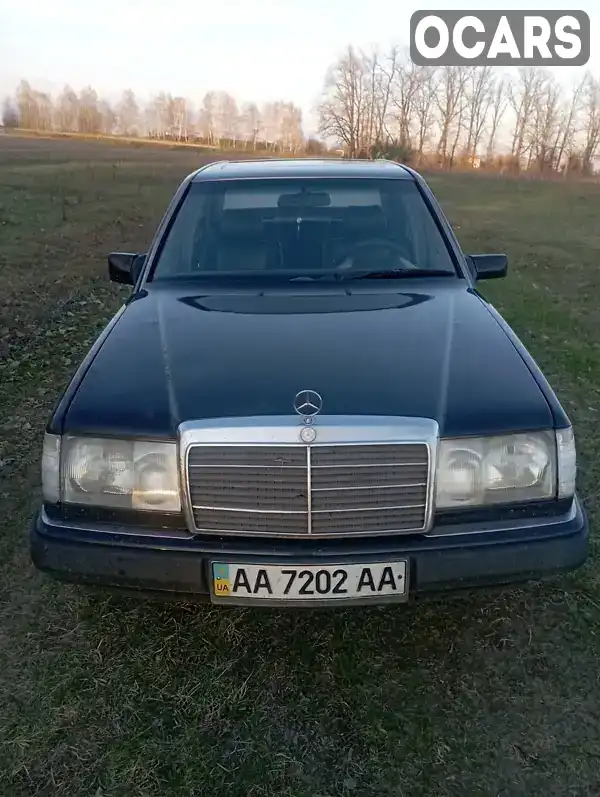 Седан Mercedes-Benz E-Class 1995 2.5 л. Ручная / Механика обл. Сумская, Путивль - Фото 1/12