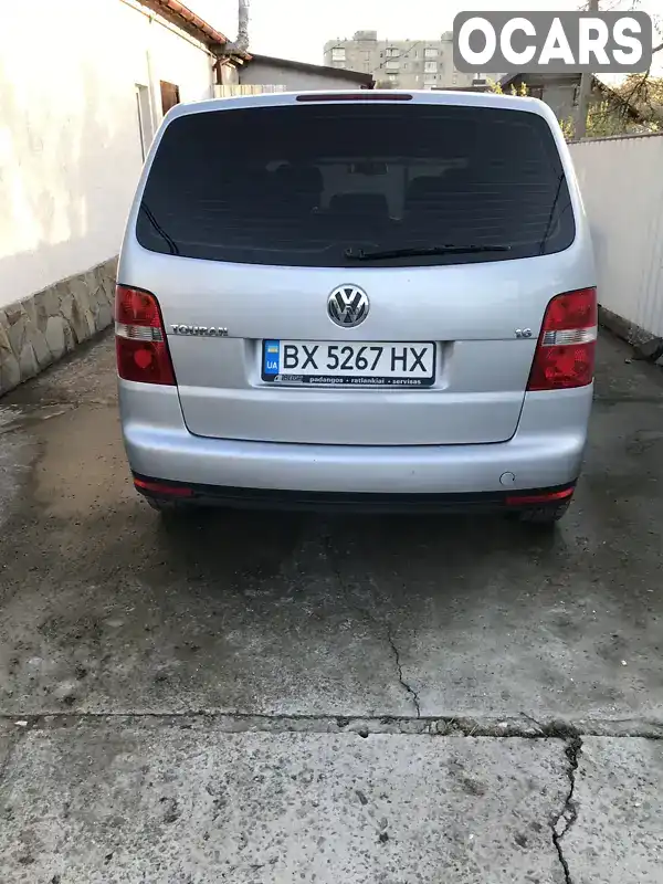 Мінівен Volkswagen Touran 2003 1.6 л. Ручна / Механіка обл. Хмельницька, Кам'янець-Подільський - Фото 1/21