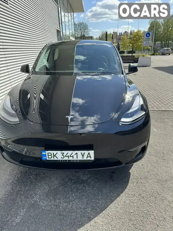 Внедорожник / Кроссовер Tesla Model Y 2023 null_content л. Автомат обл. Ровенская, Ровно - Фото 1/21