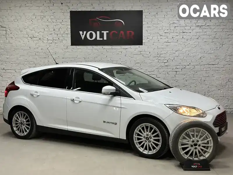 Хетчбек Ford Focus 2014 null_content л. Автомат обл. Волинська, Володимир-Волинський - Фото 1/21