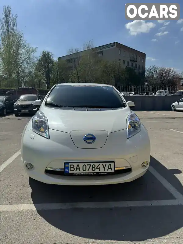 Хетчбек Nissan Leaf 2015 null_content л. Варіатор обл. Житомирська, Житомир - Фото 1/21