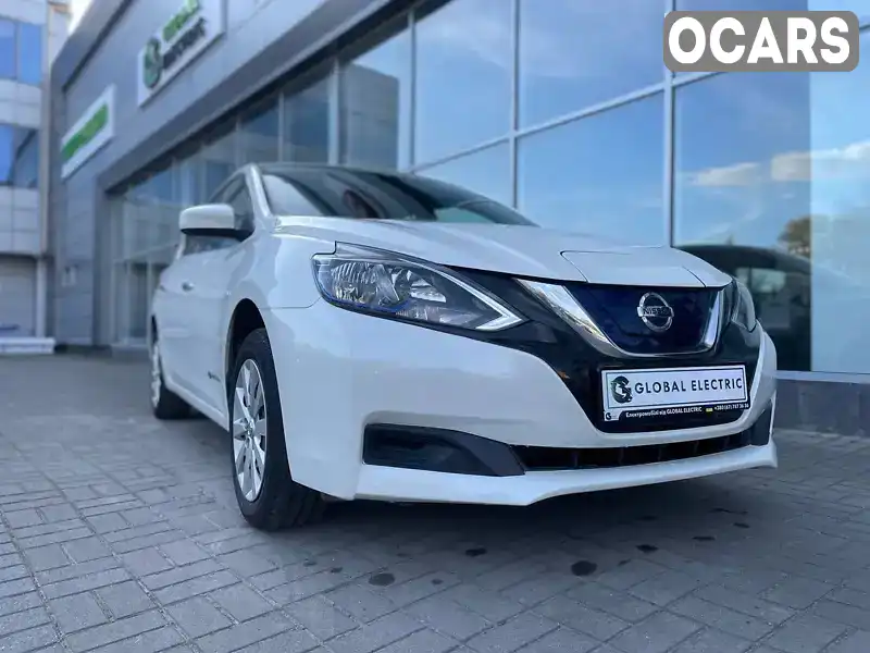 Седан Nissan Sylphy 2018 null_content л. Автомат обл. Львовская, Львов - Фото 1/11