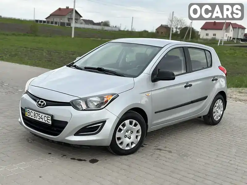 Хэтчбек Hyundai i20 2013 1.1 л. Ручная / Механика обл. Львовская, Львов - Фото 1/21