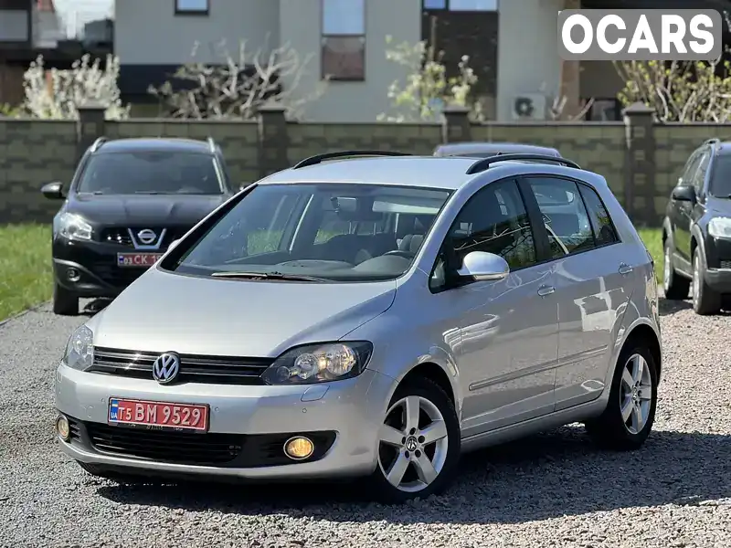 Хэтчбек Volkswagen Golf Plus 2010 1.6 л. Автомат обл. Волынская, Луцк - Фото 1/21