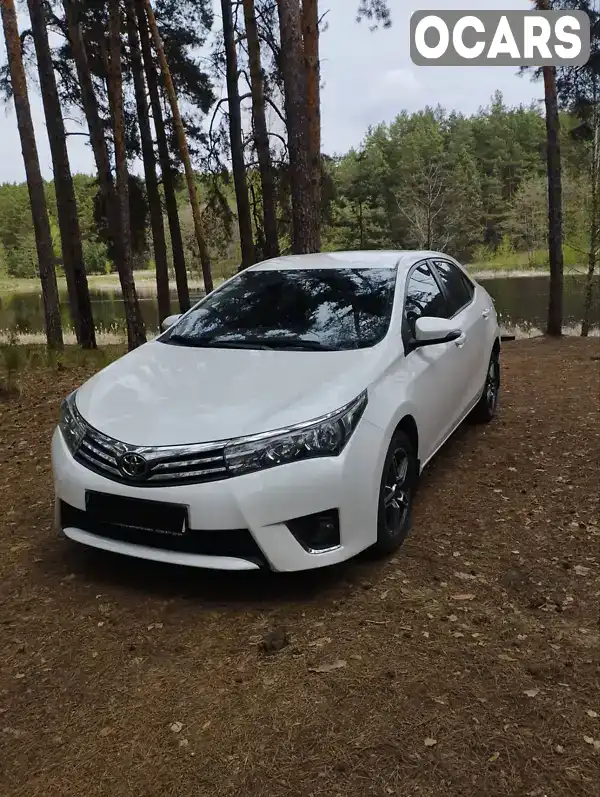 Седан Toyota Corolla 2013 1.33 л. обл. Полтавская, Полтава - Фото 1/21