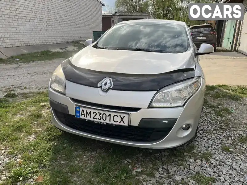 Хэтчбек Renault Megane 2011 1.6 л. Ручная / Механика обл. Житомирская, Житомир - Фото 1/21