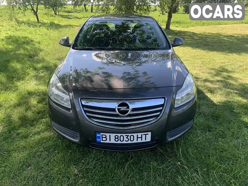 Седан Opel Insignia 2010 1.6 л. Ручна / Механіка обл. Полтавська, Полтава - Фото 1/14