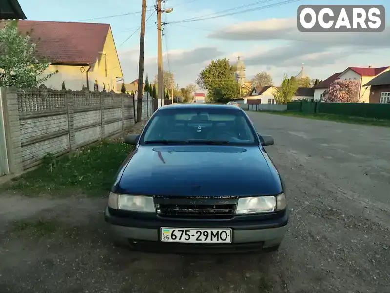 Ліфтбек Opel Vectra 1990 1.6 л. Ручна / Механіка обл. Чернівецька, Чернівці - Фото 1/21