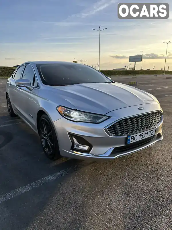 Седан Ford Fusion 2018 2 л. Автомат обл. Львовская, Львов - Фото 1/21