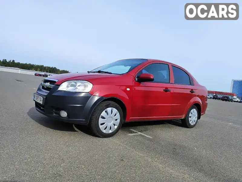 Седан Chevrolet Aveo 2010 1.5 л. Ручна / Механіка обл. Київська, Київ - Фото 1/15