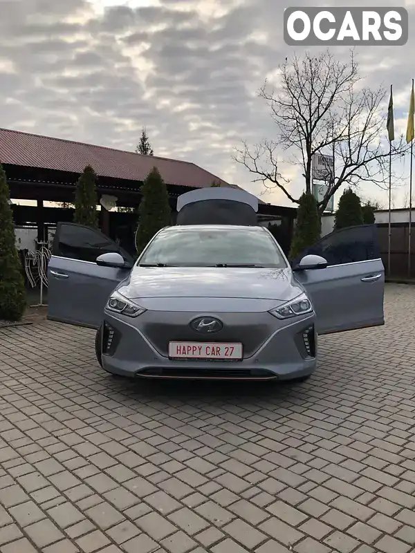 Хэтчбек Hyundai Ioniq 2017 null_content л. обл. Закарпатская, Мукачево - Фото 1/21