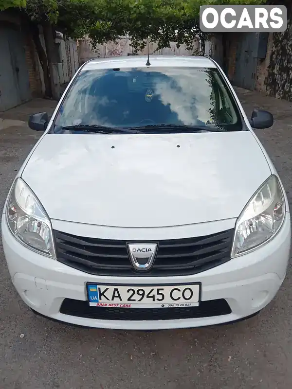 Хэтчбек Dacia Sandero 2010 1.39 л. Ручная / Механика обл. Киевская, Киев - Фото 1/17