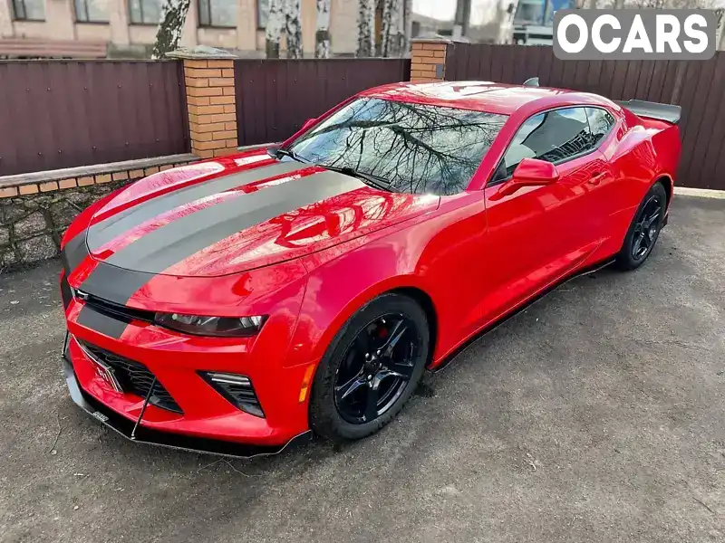 Купе Chevrolet Camaro 2016 2 л. Ручная / Механика обл. Черкасская, Черкассы - Фото 1/12