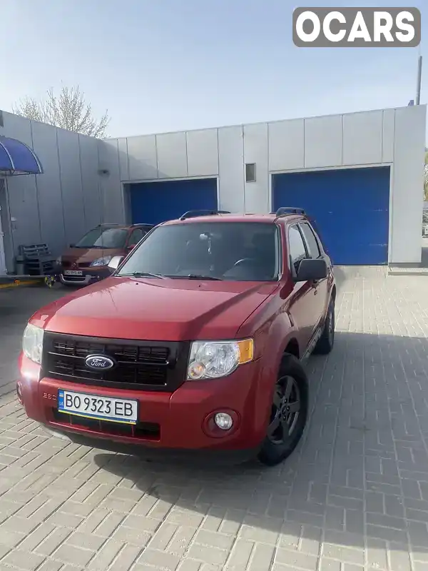 Позашляховик / Кросовер Ford Escape 2011 3 л. Автомат обл. Тернопільська, Тернопіль - Фото 1/13