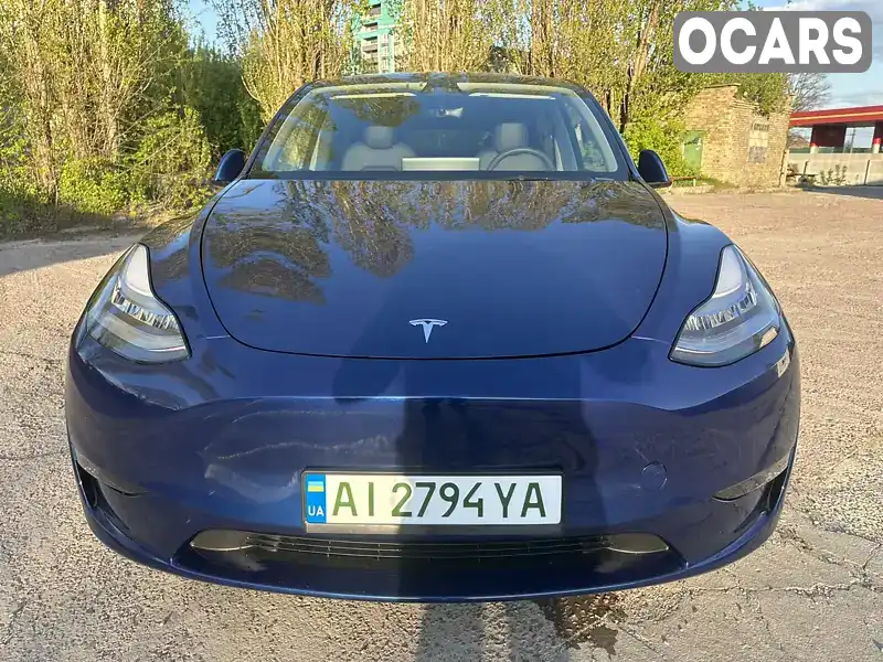 Внедорожник / Кроссовер Tesla Model Y 2023 null_content л. Автомат обл. Киевская, Киев - Фото 1/16