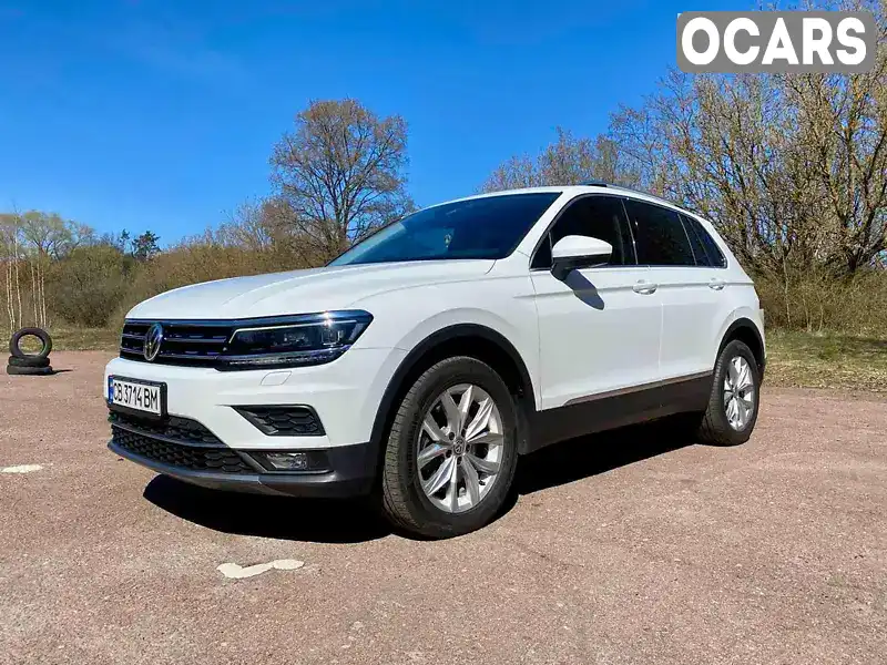 Позашляховик / Кросовер Volkswagen Tiguan 2019 2 л. Типтронік обл. Чернігівська, Чернігів - Фото 1/21