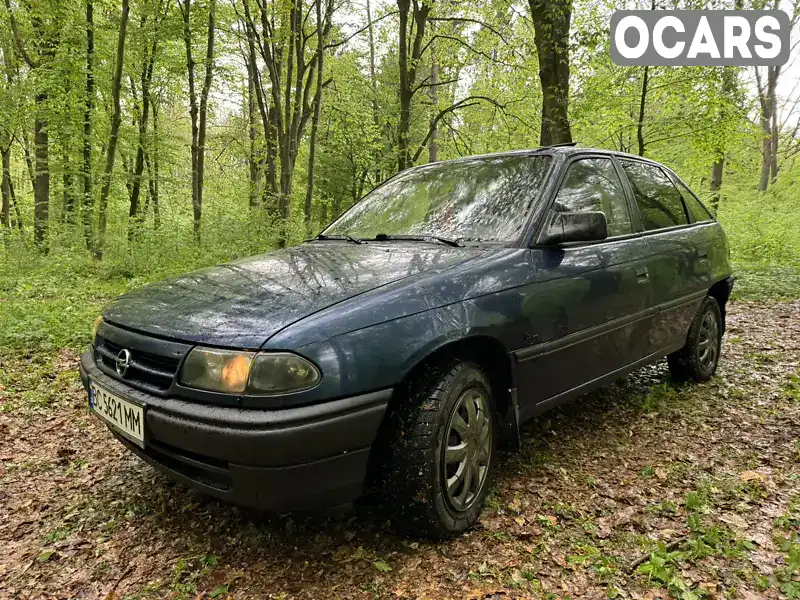 Хетчбек Opel Astra 1992 1.7 л. Ручна / Механіка обл. Львівська, Ходорів - Фото 1/21