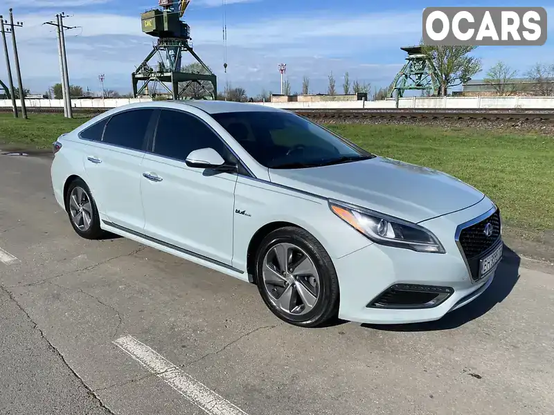 Седан Hyundai Sonata 2015 2 л. Автомат обл. Одеська, Одеса - Фото 1/19