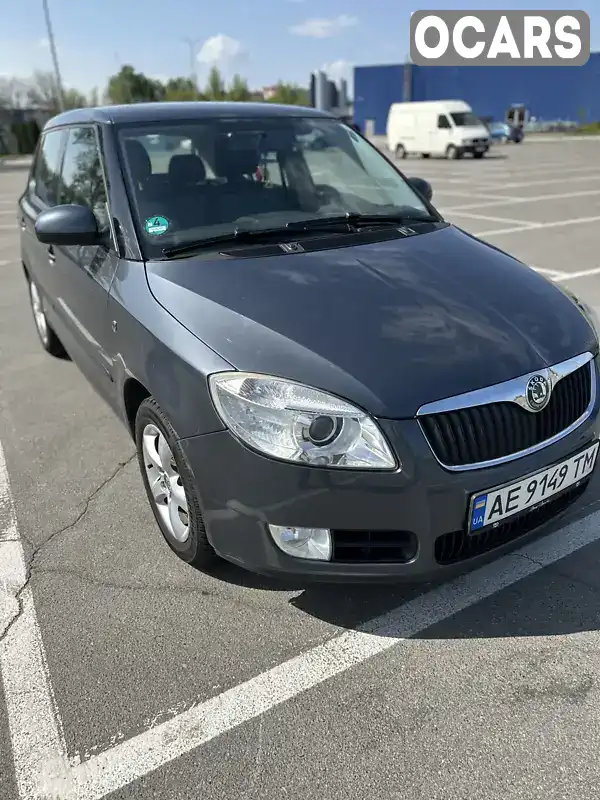 Хэтчбек Skoda Fabia 2009 1.39 л. Ручная / Механика обл. Днепропетровская, Днепр (Днепропетровск) - Фото 1/12