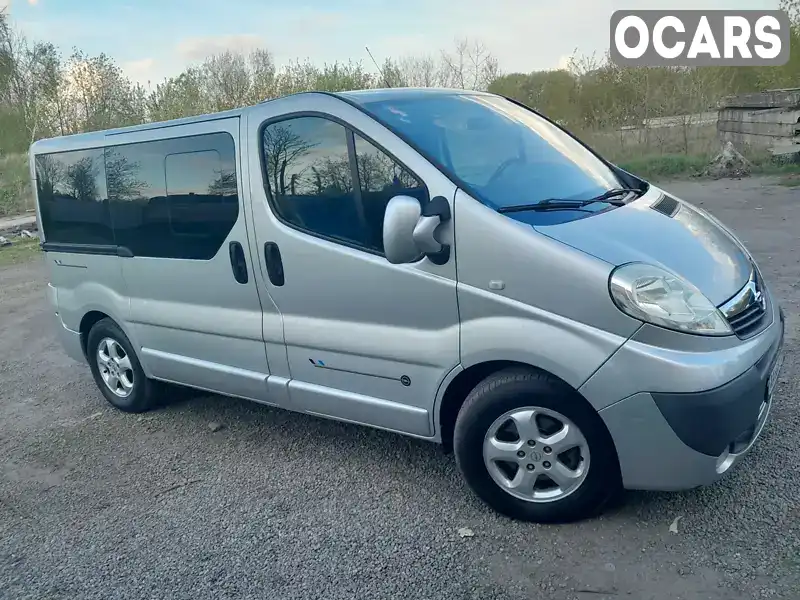 Минивэн Opel Vivaro 2007 2.46 л. Автомат обл. Житомирская, Бердичев - Фото 1/21