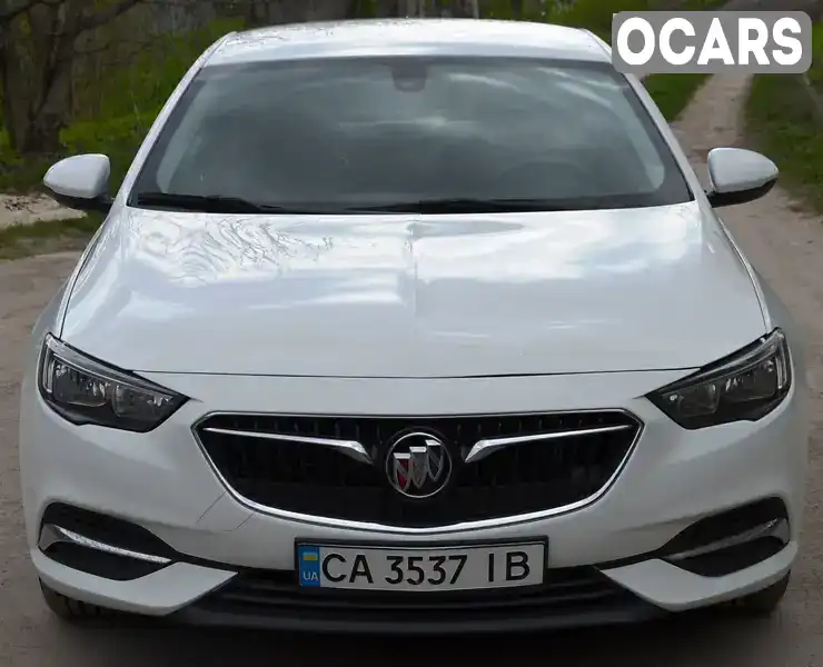 Седан Buick Regal 2018 2 л. Автомат обл. Київська, Київ - Фото 1/21