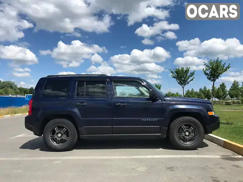 Позашляховик / Кросовер Jeep Patriot 2016 2 л. Ручна / Механіка обл. Київська, Київ - Фото 1/6