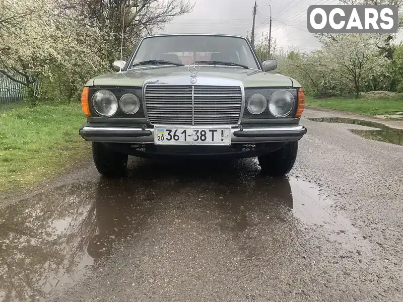 Седан Mercedes-Benz E-Class 1983 2.4 л. Ручная / Механика обл. Черкасская, Смела - Фото 1/13