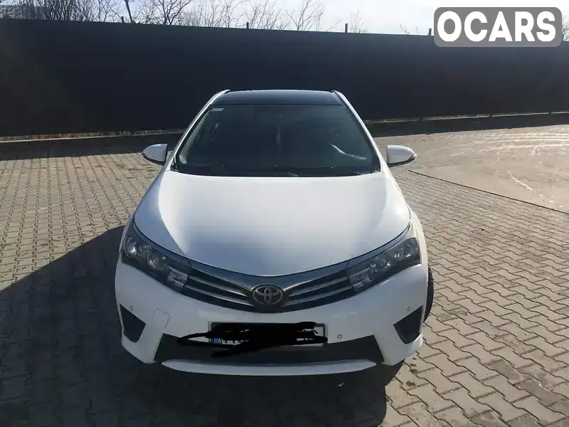 Седан Toyota Corolla 2014 1.33 л. Ручная / Механика обл. Закарпатская, Виноградов - Фото 1/7