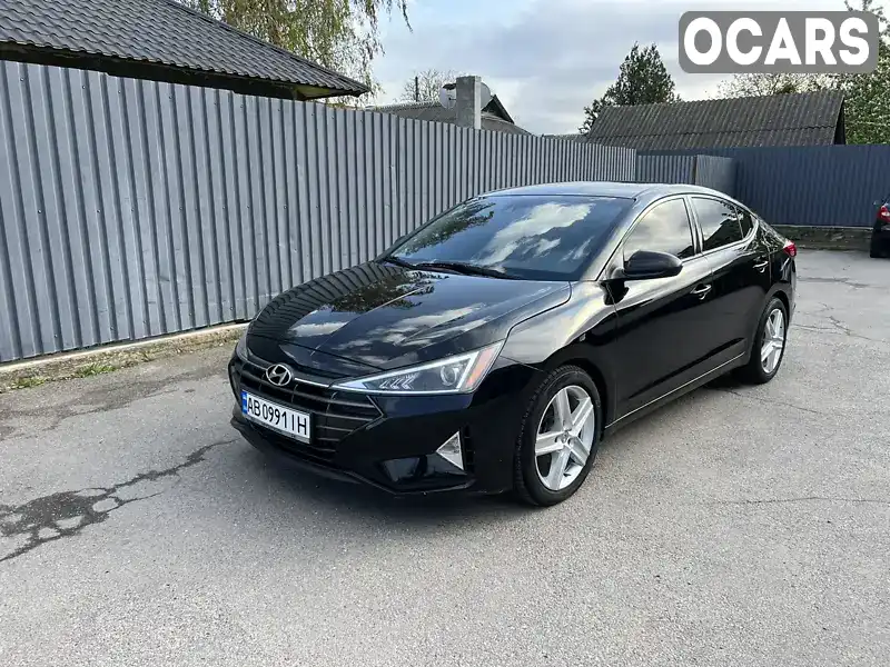 Седан Hyundai Elantra 2019 2 л. Автомат обл. Винницкая, Винница - Фото 1/5