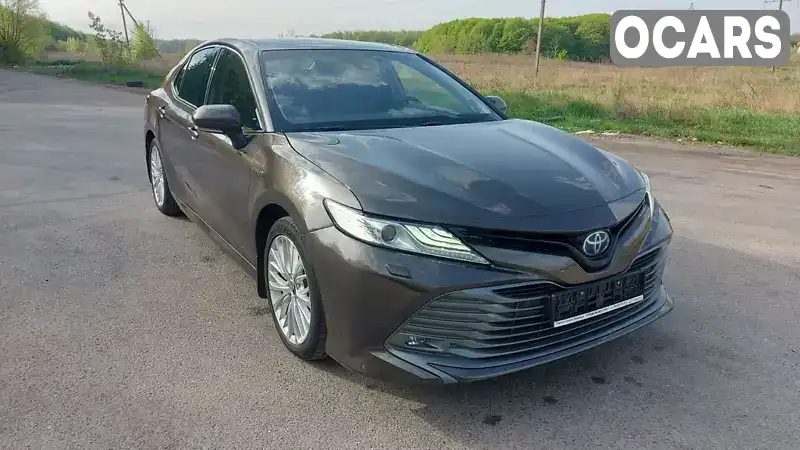 Седан Toyota Camry 2019 2.49 л. Варіатор обл. Вінницька, Вінниця - Фото 1/21