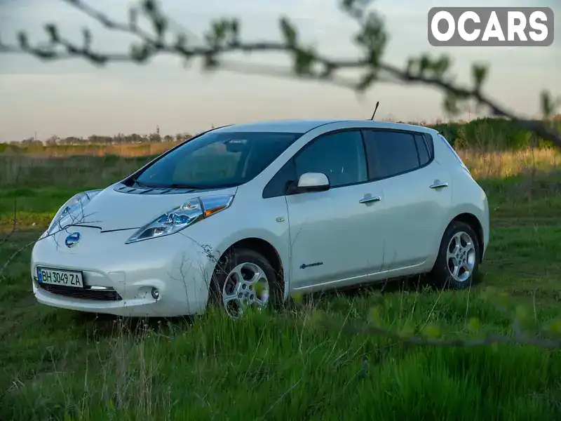 Хэтчбек Nissan Leaf 2013 null_content л. Вариатор обл. Одесская, Одесса - Фото 1/21