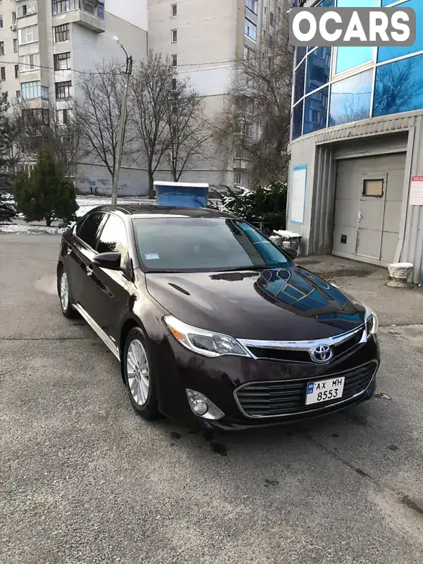 Седан Toyota Avalon 2015 2.5 л. Автомат обл. Харьковская, Харьков - Фото 1/21