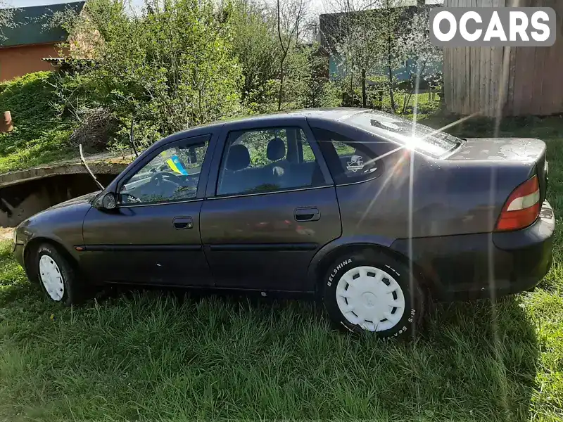 Седан Opel Vectra 1996 1.8 л. Ручна / Механіка обл. Івано-Франківська, Калуш - Фото 1/21