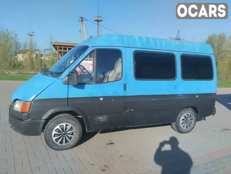 Минивэн Ford Transit Connect 2002 2 л. Ручная / Механика обл. Волынская, Нововолынск - Фото 1/11