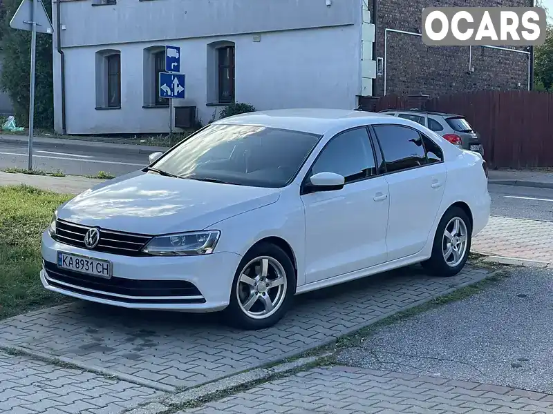 Седан Volkswagen Jetta 2015 1.4 л. Автомат обл. Київська, Київ - Фото 1/21