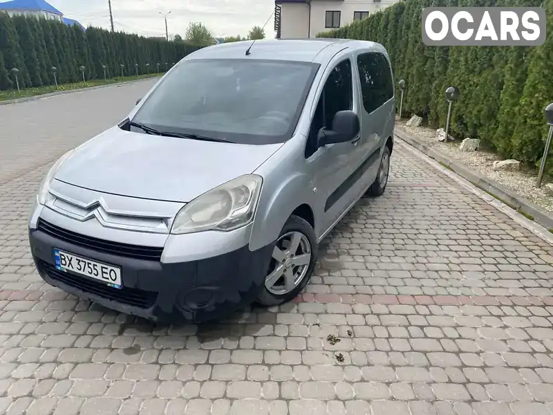 Минивэн Citroen Berlingo 2010 1.56 л. Ручная / Механика обл. Хмельницкая, Дунаевцы - Фото 1/21