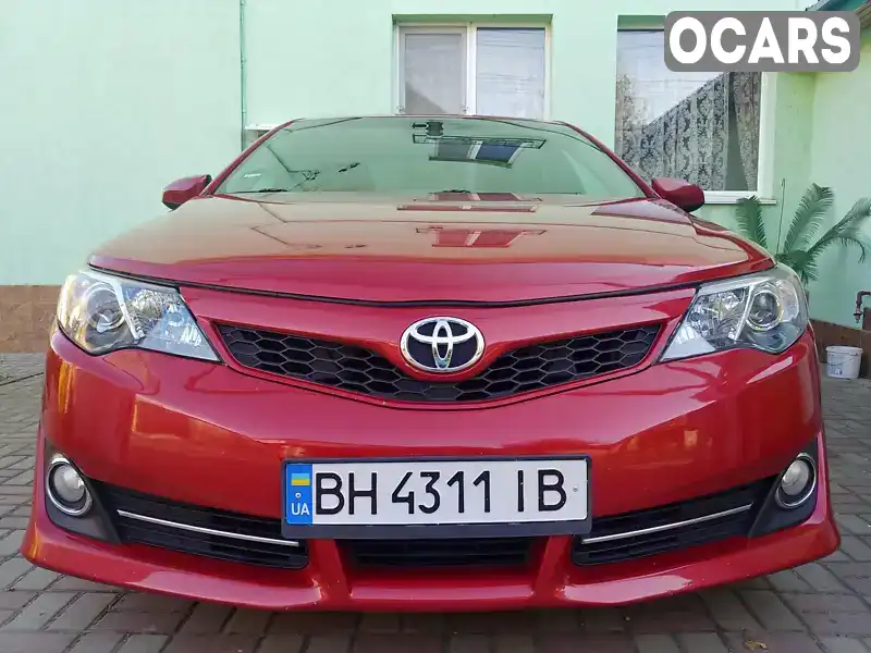 Седан Toyota Camry 2012 2.5 л. Автомат обл. Одеська, Одеса - Фото 1/20