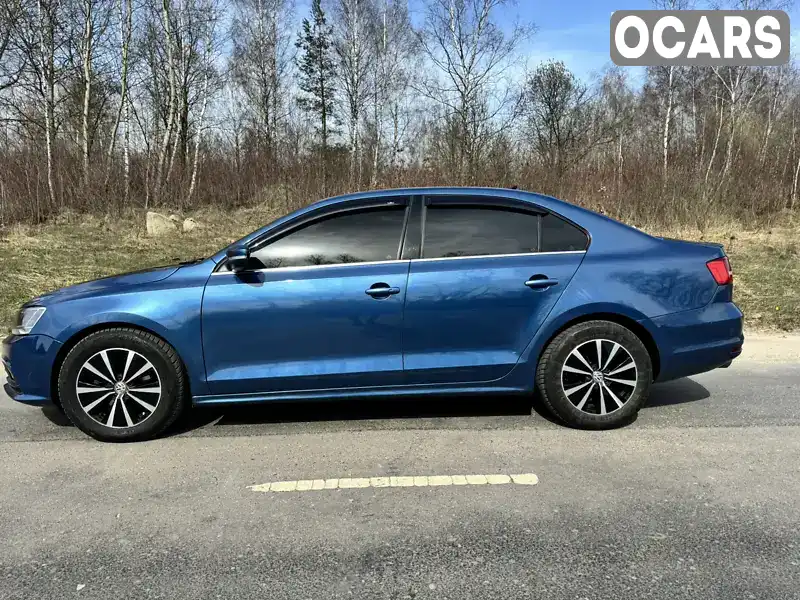 Седан Volkswagen Jetta 2015 2 л. Автомат обл. Львівська, Львів - Фото 1/21