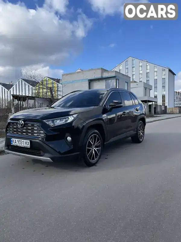 Позашляховик / Кросовер Toyota RAV4 2019 1.99 л. Варіатор обл. Київська, Київ - Фото 1/19