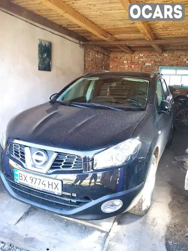 Позашляховик / Кросовер Nissan Qashqai+2 2013 1.6 л. Ручна / Механіка обл. Хмельницька, Шепетівка - Фото 1/9